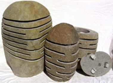 River Stone GArden Lamp (1)