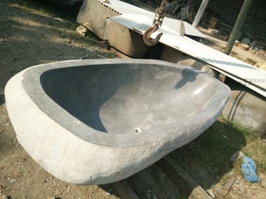 River Stone Bath Tube (7)