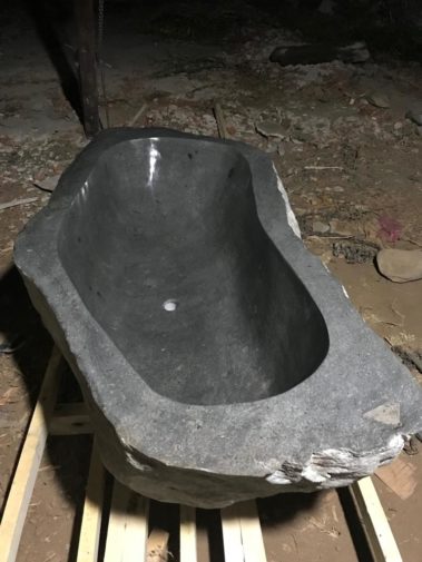 River Stone Bath Tube (8)